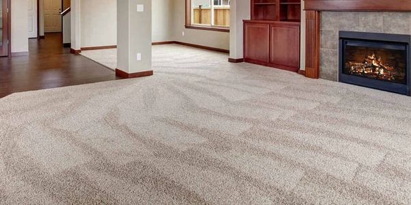 A Moreno Valley living room with freshly cleaned carpet